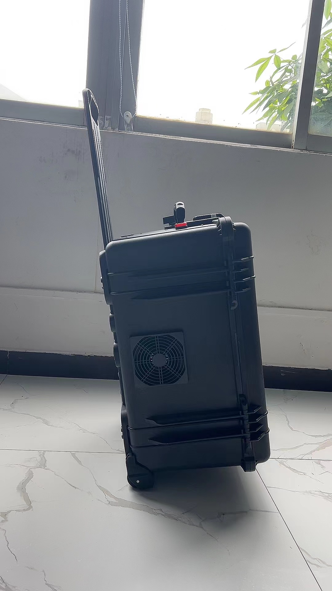 澧县手拉箱型移动通信干扰器